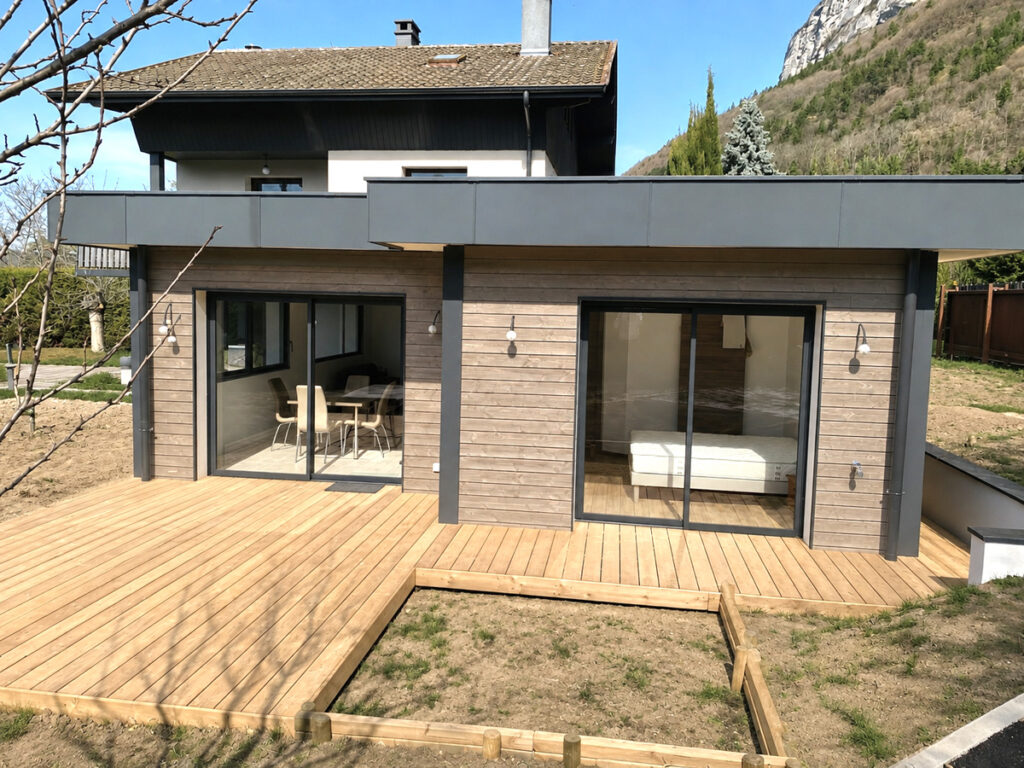extension d'une maison à Menthon Saint Bernard par Cezembre Architecture